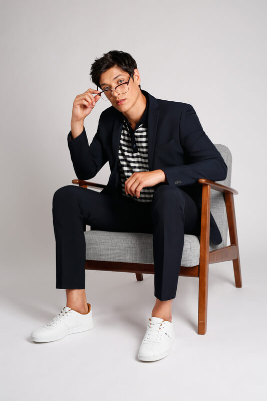 how to dress up a polo shirt 5 Ways to Wear a Polo Shirt